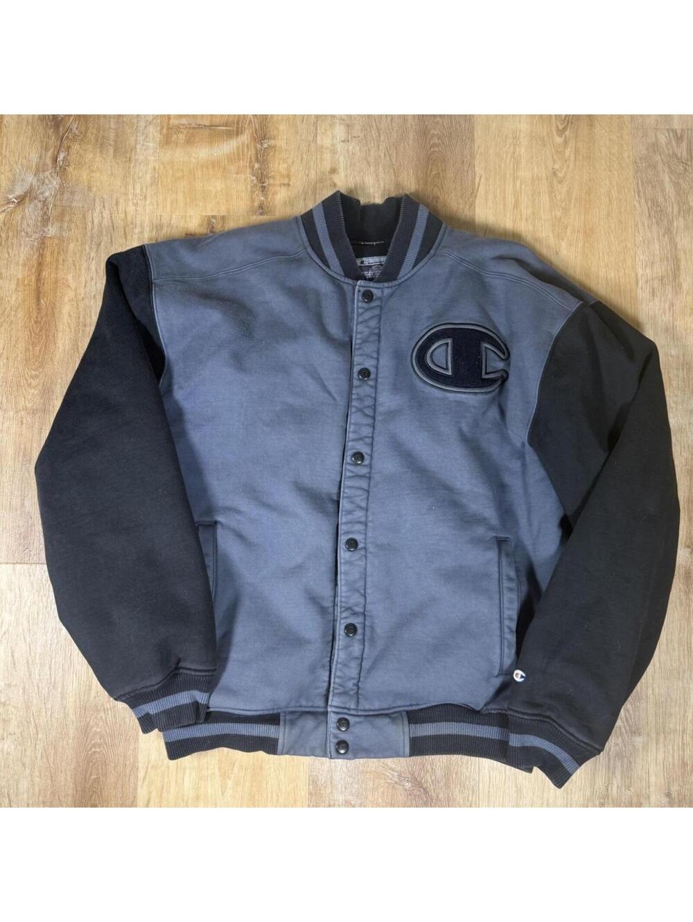 90s Champion Varsity Jacket – Grey/Black (L)